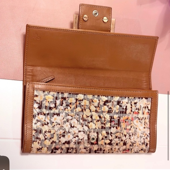 SOLD RARE Fendi Zucca Print Floral Wallet - Picture 5 of 10